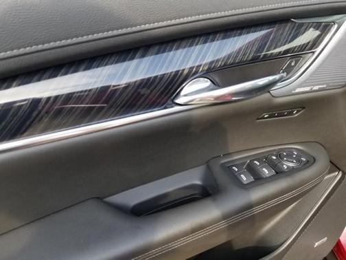 2022 Cadillac XT6 Premium Luxury AWD