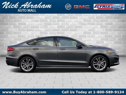 2020 Ford Fusion SEL