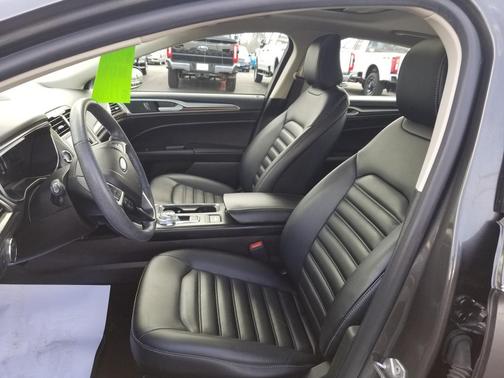 2020 Ford Fusion SEL