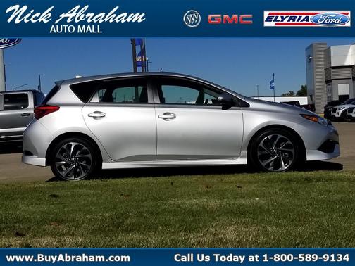 2017 Toyota Corolla iM Base