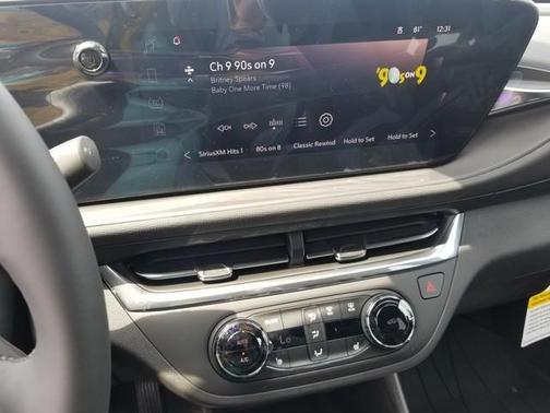 2025 Buick Envista Preferred