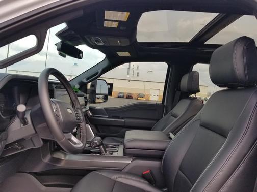 White 2025 Ford F-150 Lariat