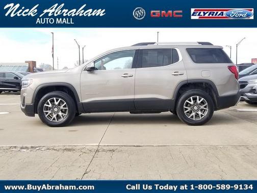 2022 GMC Acadia SLE