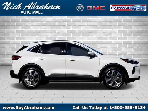 2025 Ford Escape Platinum