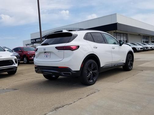 Summit White 2026 Buick Envision Sport Touring