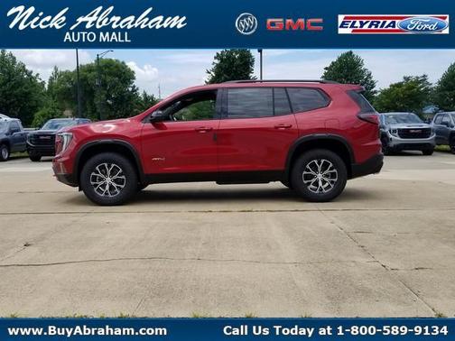 2025 GMC Acadia AT4