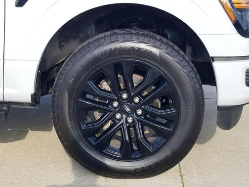 Avalanche 2024 Ford F-150 XLT