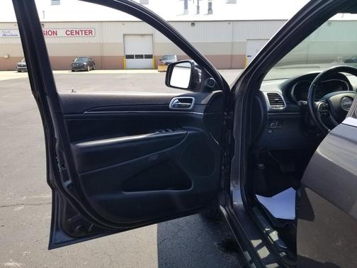 Granite Crystal Clearcoat Metallic 2021 Jeep Grand Cherokee Limited