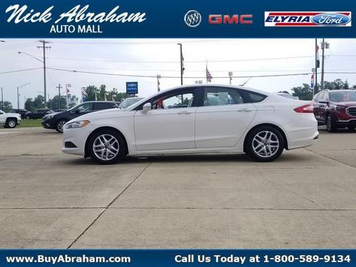 2013 Ford Fusion SE