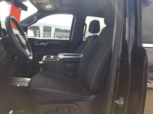 2023 GMC Sierra 1500 SLE