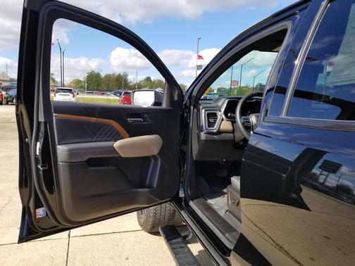 2024 GMC Canyon Denali