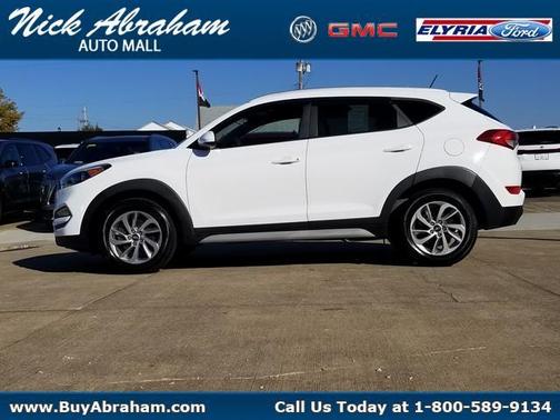 2017 Hyundai TUCSON SE