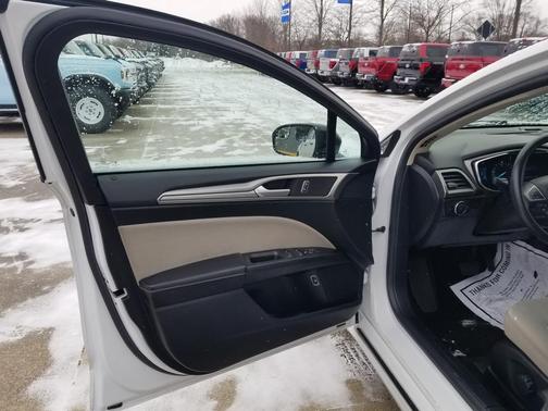 2018 Ford Fusion Hybrid S