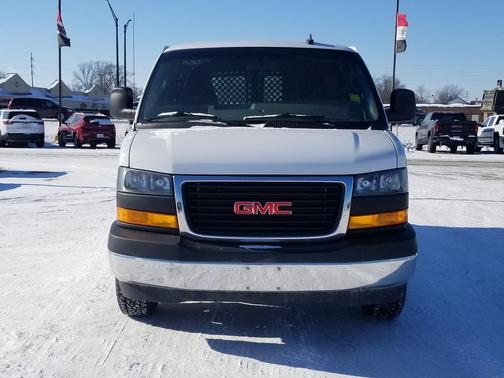 2023 GMC Savana 2500 Work Van