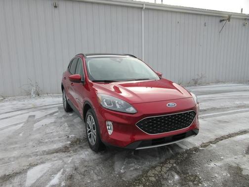 2022 Ford Escape SEL