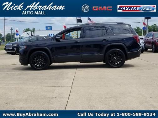 2023 GMC Acadia SLT