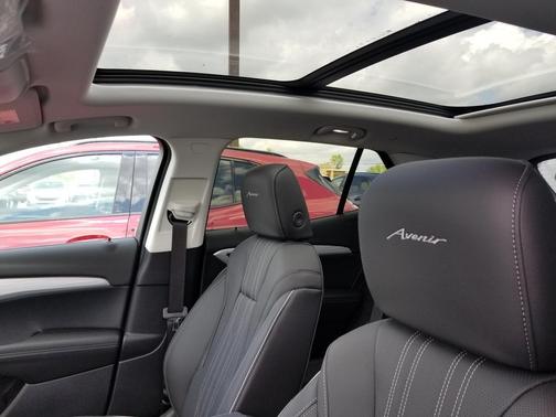 Ebony 2026 Buick Envision Avenir