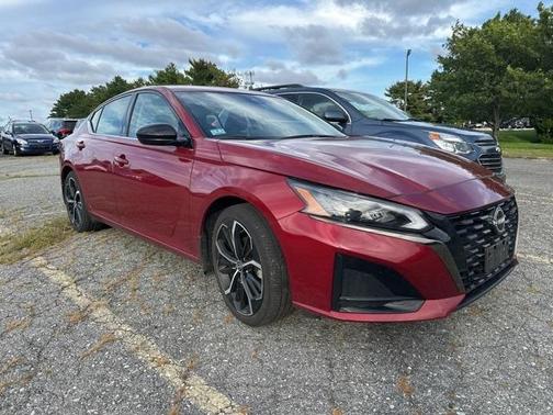 2023 Nissan Altima 2.5 SR