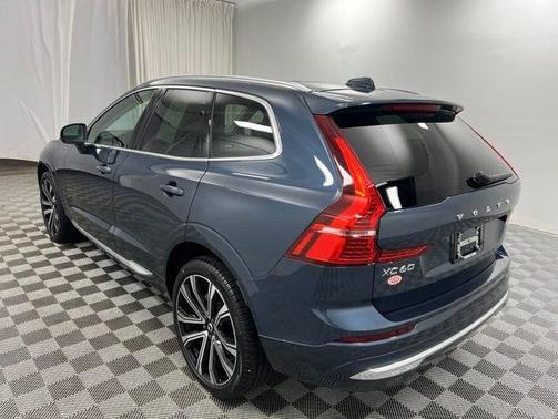 Denim Blue Metallic 2023 Volvo XC60 B5 Ultimate Bright Theme