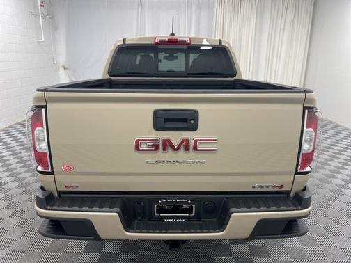 2022 GMC Canyon AT4 w/Cloth