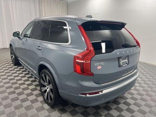 Thunder Gray Metallic 2023 Volvo XC90 B6 Ultimate 7-Seater