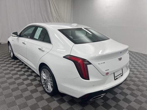 2023 Cadillac CT4 Premium Luxury