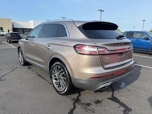 2019 Lincoln Nautilus Reserve