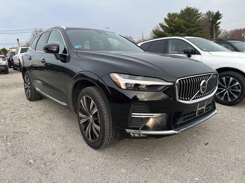 Black Stone 2023 Volvo XC60 B5 Plus Bright Theme