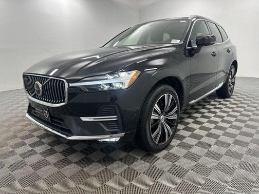 Black Stone 2023 Volvo XC60 B5 Plus Bright Theme