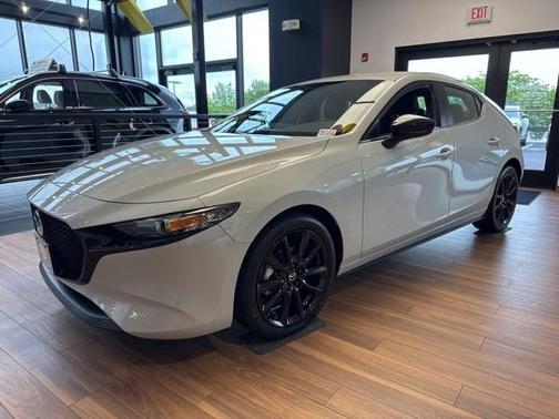 2025 Mazda Mazda3 FWD w/Select Package