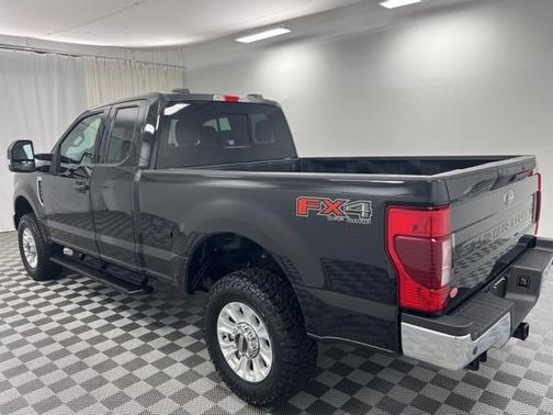 2022 Ford F-350 XLT