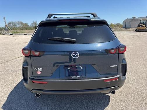 2025 Mazda CX-50 2.5 S Preferred Package