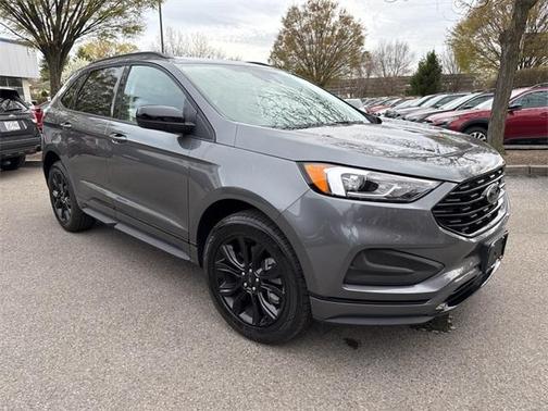 2023 Ford Edge SE