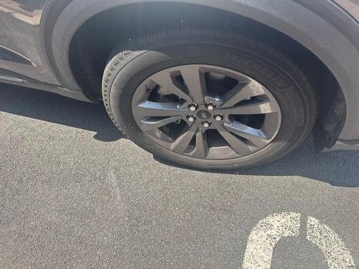 Gray Metallic 2023 Ford Explorer XLT