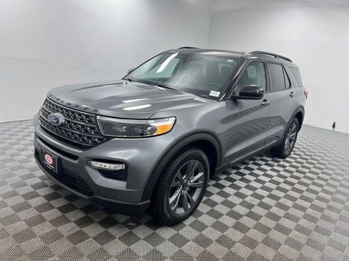 Carbonized Gray Metallic 2023 Ford Explorer XLT