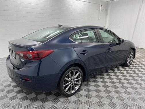 2018 Mazda Mazda3 Grand Touring