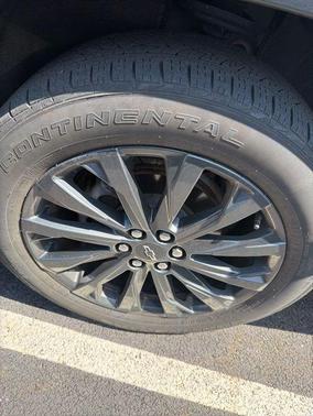 Mosaic Black Metallic 2023 Chevrolet Traverse RS
