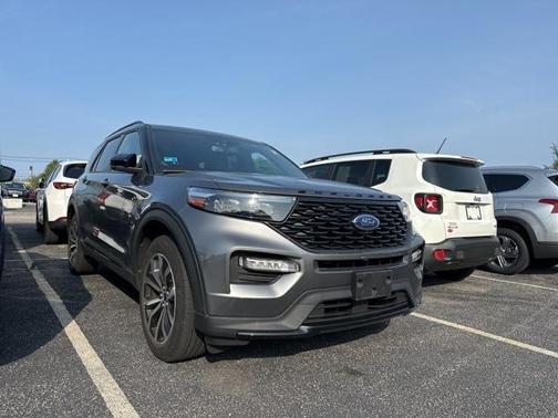 2022 Ford Explorer ST-Line