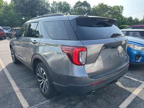 2022 Ford Explorer ST-Line