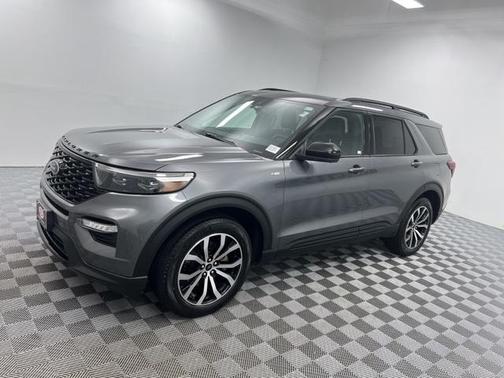 2022 Ford Explorer ST-Line