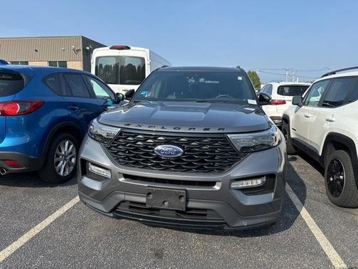 2022 Ford Explorer ST-Line