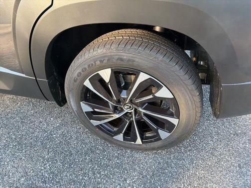 2026 Mazda CX-50 Premium Plus