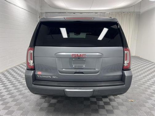 2020 GMC Yukon XL SLT