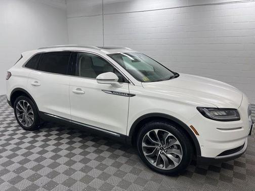 2023 Lincoln Nautilus Reserve