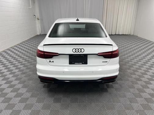 2023 Audi A4 45 S line Premium Plus