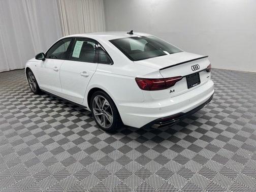 2023 Audi A4 45 S line Premium Plus