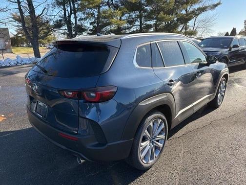 2026 Mazda CX-50 Premium
