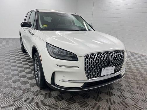 Pristine White 2023 Lincoln Corsair Standard