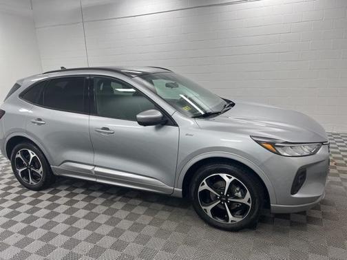 2023 Ford Escape ST-Line Select