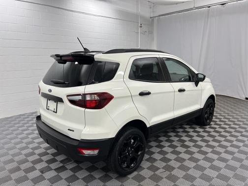 2022 Ford EcoSport SES